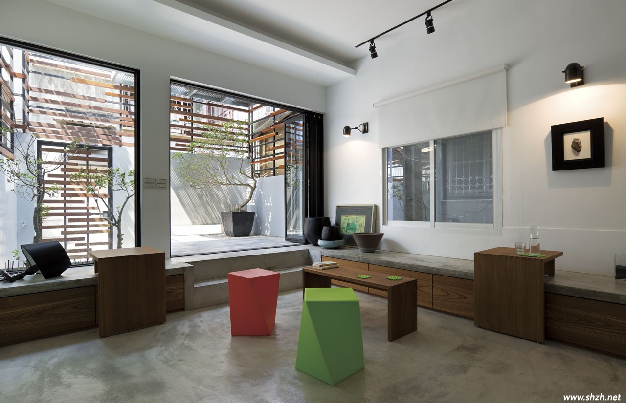 現(xiàn)代簡(jiǎn)約風(fēng)